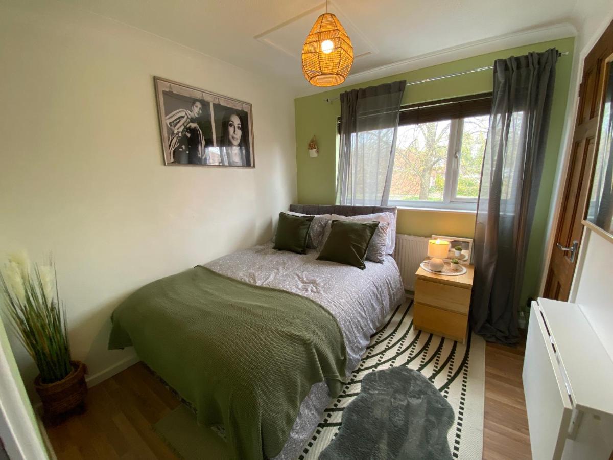 Host & Stay - Cotman Close Milton Keynes Luaran gambar